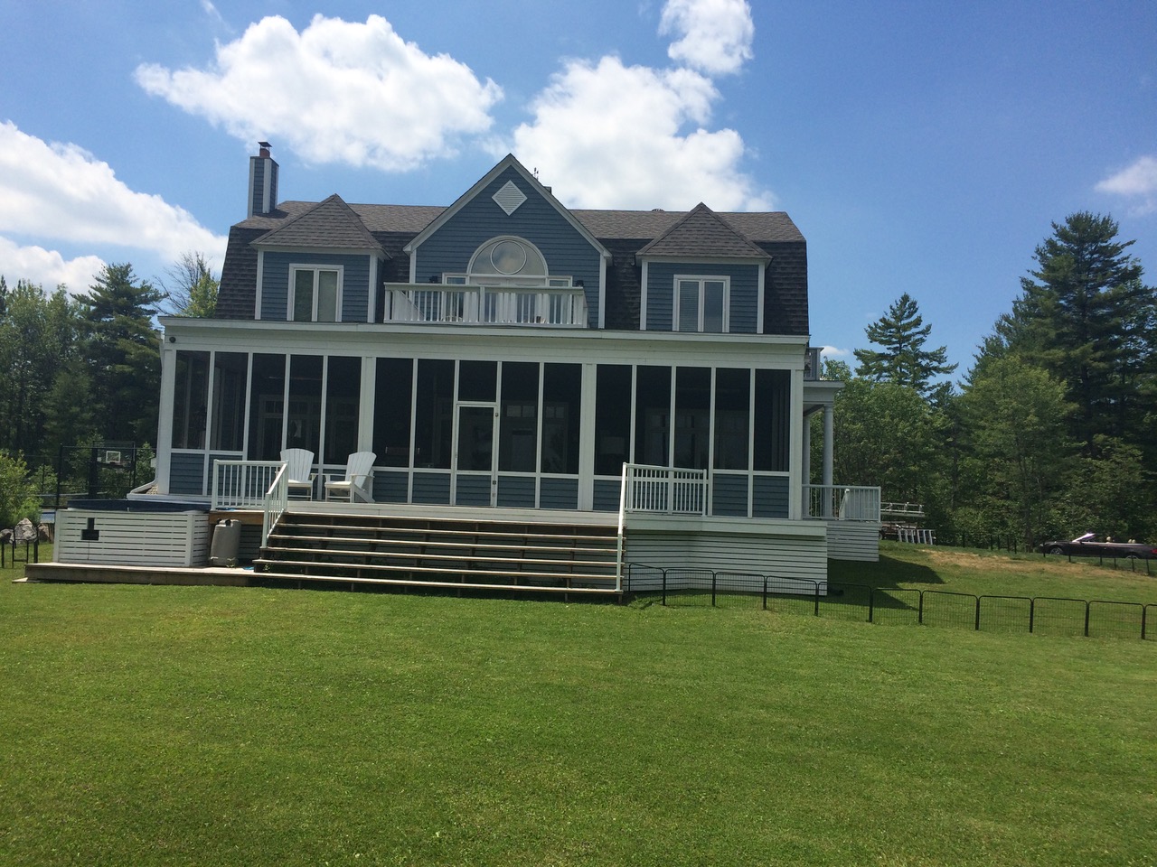 Muskoka Exteriors Muskoka Room
