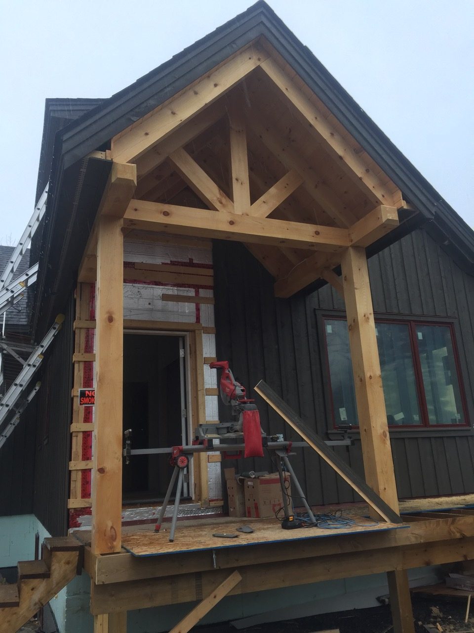 Roofing and siding by Muskoka Exteriors